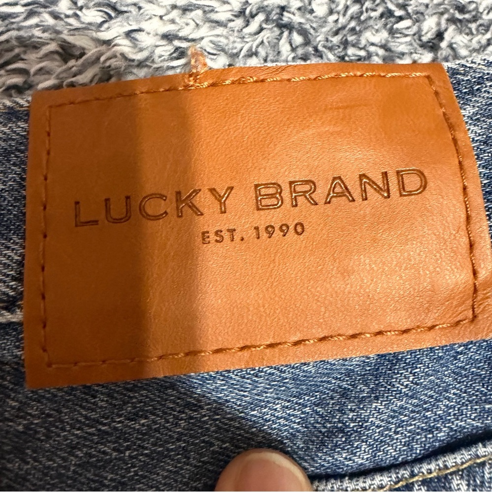 Lucky Brand Est.1990 Blue Jean Shorts with Lace Detail - Picture 5 of 11